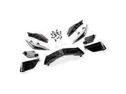 TRAXXAS Chevrolet Corvette Stingray/ grille mount  9316